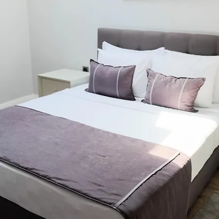 ホテル Myway Deluxe Alsancak 4*