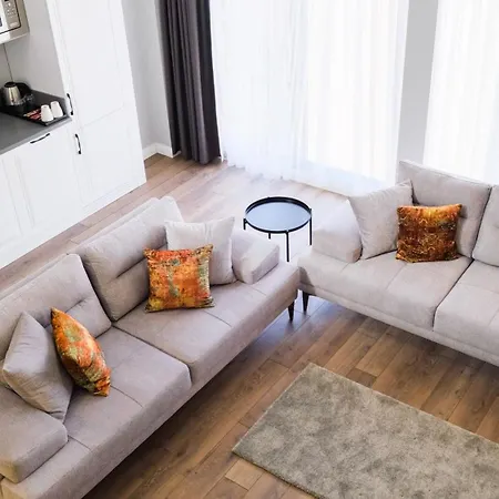 Myway Deluxe Alsancak Hotel