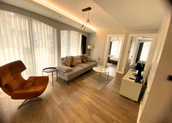 Otel Myway Deluxe 4*