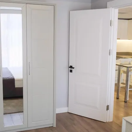 Myway Deluxe Alsancak Hotel