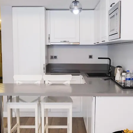 Myway Deluxe Alsancak Szálloda 4*