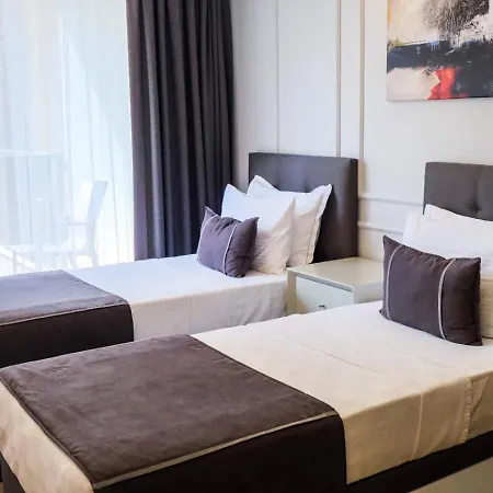 ホテル Myway Deluxe Alsancak 4*