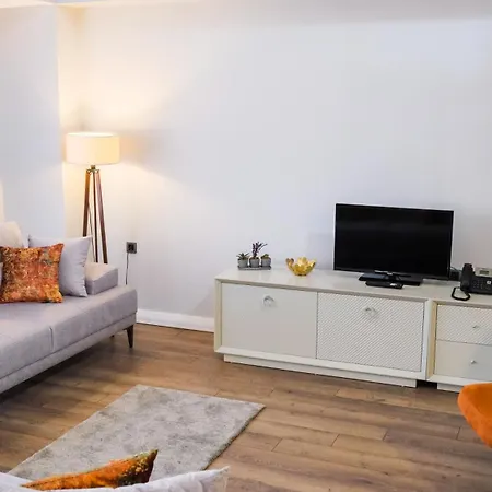 Myway Deluxe Alsancak Hotel 4*