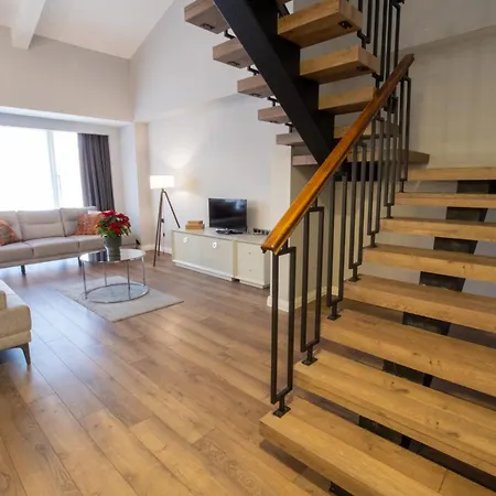 Myway Deluxe Hotel 4*