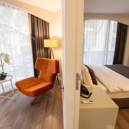 Hotel Myway Deluxe 4*