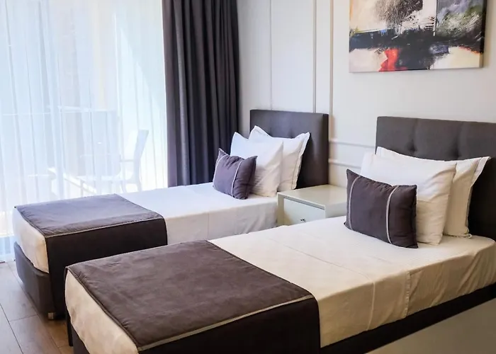 Hotel Myway Deluxe 4*