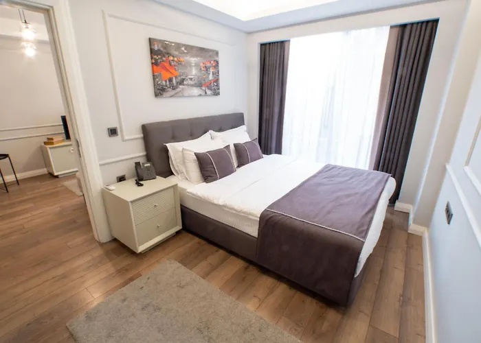 Hotell Myway Deluxe 4*